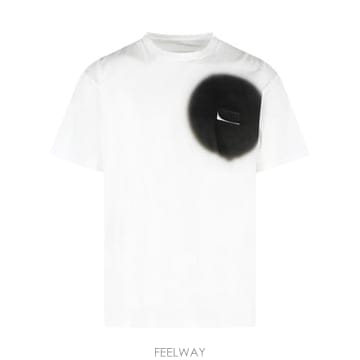 26SS MM6 메종마르지엘라 스프레이 페인트 티셔츠 SH0GC0067 M20048101 White