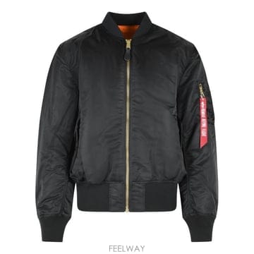 26FW 알파 봄버 자켓 10010103 Black
