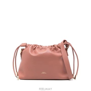 A.P.C. ���Ϲ�� ����� �ϳ� �̴� �ΰ� ������ ��� ����Ϲ�� ����� �ϳ� �̴� �ΰ� ������ ��� ��