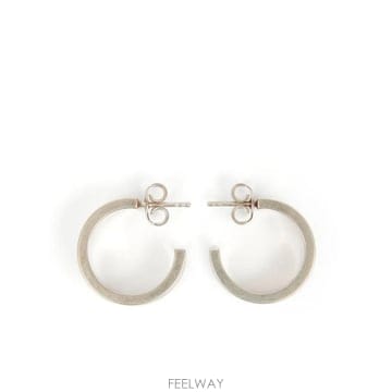 Maison Margiela ���Ϲ�� �������������� ������ �ΰ� �̾���Ϲ�� �������������� ������ �ΰ� �̾