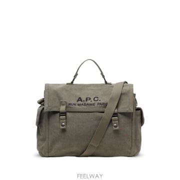 A.P.C. ���Ϲ�� ����� ��ť�۷��̼� �޽��� ����Ϲ�� ����� ��ť�۷��̼� �޽��� ��