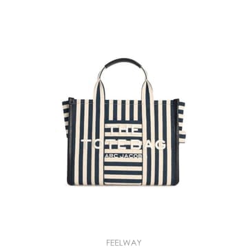 Marc Jacobs 26SS ��ũ�����߽� ��Ʈ�� 2S6HTT021H02455 Blue26SS ��ũ�����߽� ��Ʈ�� 2S6HTT021H02455 Blue