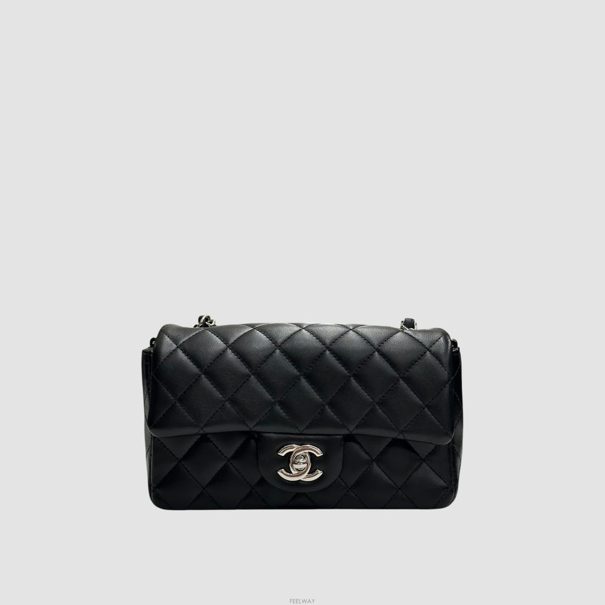 CHANEL ���� Ŭ���� ���̴� ����Ų ���� ���� A69900 31������� Ŭ���� ���̴� ����Ų ���� ���� A69900 31����