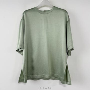 시스템 24FW 백로고 티블라우스