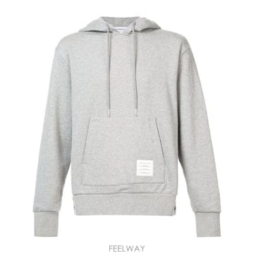 Thom Browne 26FW ����� Ŭ���� ������ ���� �� RWB ��Ʈ������ �ĵ� Ǯ���� MJT086A03377 05526FW ����� Ŭ���� ������ ���� �� RWB ��Ʈ������ ��