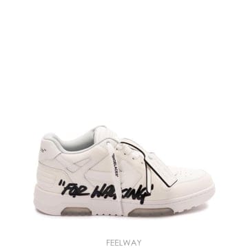 26FW 오프화이트 스니커즈 M189C9L01A 0110 WHITE BLACK