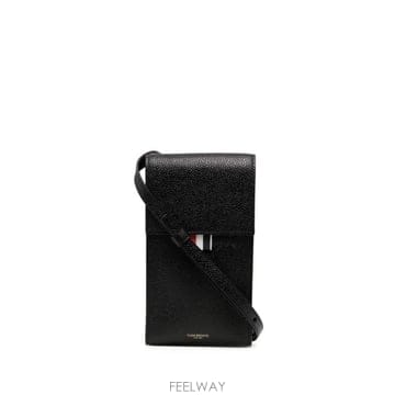 25FW 톰브라운 스트랩 휴대폰 홀더 핸드폰 액세사리 MAC113A00198 BLACK