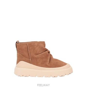 25FW 어그 부츠 1173811 CWTC CHESTNUT WHITECAP