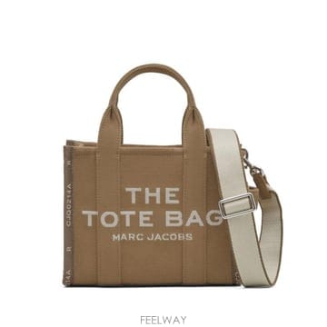 Marc Jacobs 26SS ��ũ�����߽� ��Ʈ�� M0017025 230 CAMEL26SS ��ũ�����߽� ��Ʈ�� M0017025 230 CAMEL