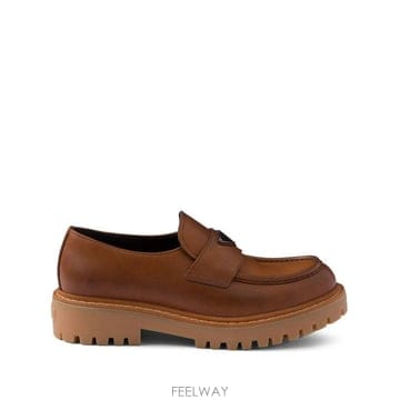 25SS 프라다 로퍼 2DE151FG000070 F0046 COGNAC