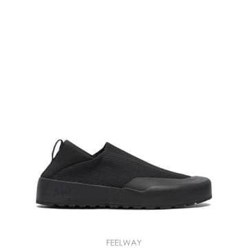 25FW 아크테릭스 크래그 슈즈 X000010111KRAGGBLACK BLACK P