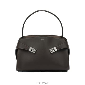 Ferragamo 26FW ����䷹ ��󰡸� ��Ʈ�� 0795204 Brown26FW ����䷹ ��󰡸� ��Ʈ�� 0795204 Brown