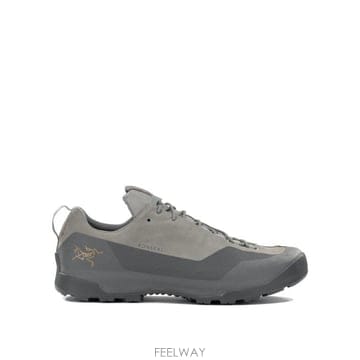 26FW 아크테릭스 컨실 GTX 스니커즈 X000009833KONSEAL GTXVOID CLOUD Grey