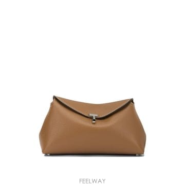 Toteme 26FW ���� T�� Ŭ��ġ 234 WLGBG423 LE0030 105TAN Brown26FW ���� T�� Ŭ��ġ 234 WLGBG423 LE0030 105TAN Brown