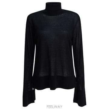 Toteme 25FW ���� ��Ʋ�� 253 WRT0535 YA0079001 Black25FW ���� ��Ʋ�� 253 WRT0535 YA0079001 Black