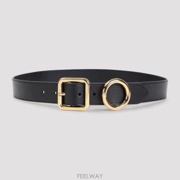 Jacquemus 26FW ��ũ���� ��Ʈ BEW00016AC01C02 990 BLACK26FW ��ũ���� ��Ʈ BEW00016AC01C02 990 BLACK