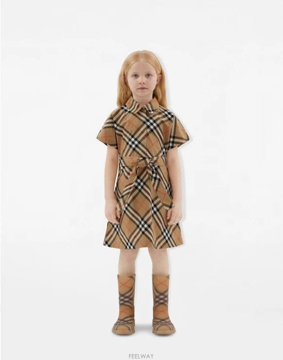 Burberry ������ Ű�� üũ ��Ʈ ���ǽ� 2Y������ Ű�� üũ ��Ʈ ���ǽ� 2Y