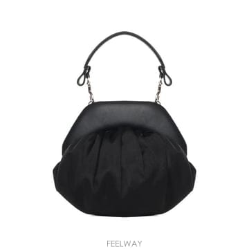 ViVienne westwood 26SS ���ȿ���Ʈ��� ���ǾƳ� ž�ڵ� Ŭ��ġ �Ŀ�ġ 49030001W W01F4 N401 BLACK26SS ���ȿ���Ʈ��� ���ǾƳ� ž�ڵ� Ŭ��ġ �Ŀ�ġ 49