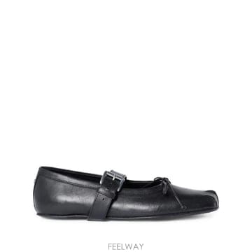 Ann Demeulemeester 26FW �� ����̽��� �÷� ���� B0013323 LT177 099 BLACK26FW �� ����̽��� �÷� ���� B0013323 LT177 099 BLACK