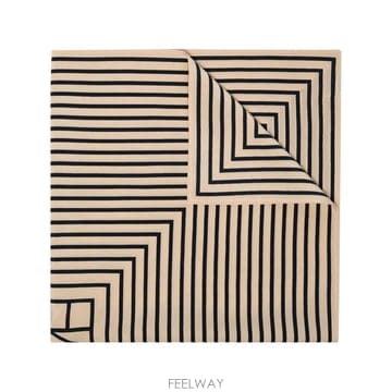 26FW 토템 시그니쳐 모노그램 실크 스카프 211 852 800 099 950 CREAM