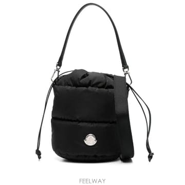 Moncler 25FW ��Ŭ���� ũ�ν��� K2 09B 5I000 02 M6275 999 BLACK25FW ��Ŭ���� ũ�ν��� K2 09B 5I000 02 M6275 999 BLACK