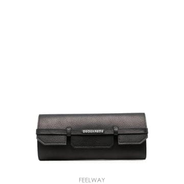 Dsquared2 26FW �������2 Ŭ��ġ �Ŀ�ġ CLW0051 12900001 2124 BLACK26FW �������2 Ŭ��ġ �Ŀ�ġ CLW0051 12900001 2124 B