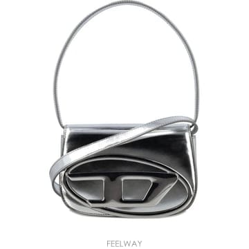 26FW 디젤 1DR 숄더백 인 미러드 레더 X08396 PS202 099 H0535 SILVER