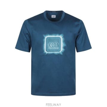 CP company 26SS ���� ���۴� ��Ʈ�������� �ø��� �Ӽ�������� ���� ���� ���� Ƽ���� 20CLTS054A 00637026SS ���� ���۴� ��Ʈ�������� �ø��� �Ӽ�������� ����