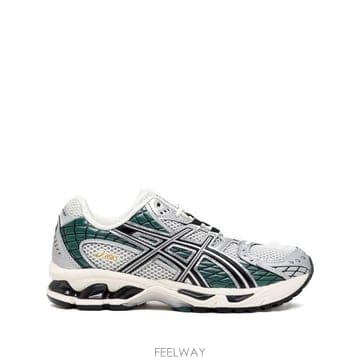 25FW 아식스 스니커즈 1203A761 101 WHITE