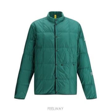Moncler 25SS ��Ŭ���� ���е� K109U1A00006 M611484L Green25SS ��Ŭ���� ���е� K109U1A00006 M611484L Green