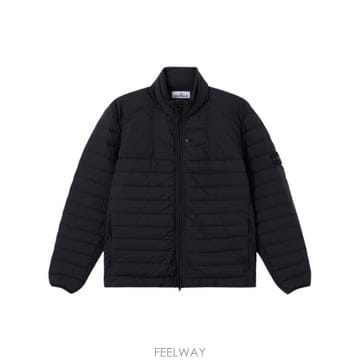 26FW 스톤 아일랜드 심리스 터널 나일론 다운 자켓 L2S154100067S0183 V0029 BLACK