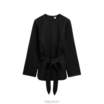Toteme 26FW ���� ���� Ƽ���� 263WRT0763FB0671 001 BLACK26FW ���� ���� Ƽ���� 263WRT0763FB0671 001 BLACK