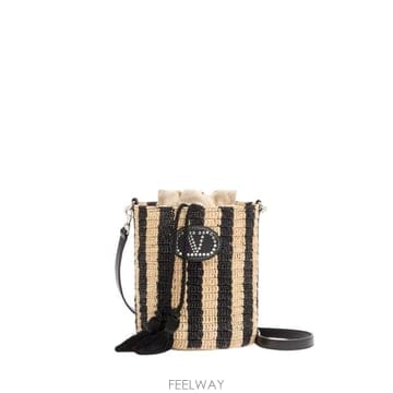 Valentino 26SS �߷�Ƽ�� ����ٴ� ũ�ν��� WB0T03IXU C8K MultiColour26SS �߷�Ƽ�� ����ٴ� ũ�ν��� WB0T03IXU C8K MultiCol