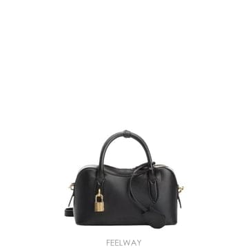 Stella McCartney 26SS ���ڶ� ��īƮ�� ����� 7B0139WP0533 1000 BLACK26SS ���ڶ� ��īƮ�� ����� 7B0139WP0533 1000 BLACK