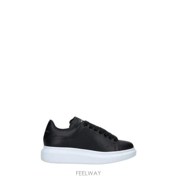 26FW 알렉산더 맥퀸 오버사이즈드 스니커즈 553770 WIAIG1002 BLACK