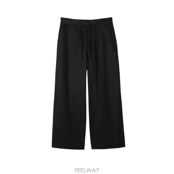 Jacquemus 26SS ��ũ���� ��Ʈ����Ʈ ���� 26EPAM00574AW 00648990 BLACK26SS ��ũ���� ��Ʈ����Ʈ ���� 26EPAM00574AW 00648990 B