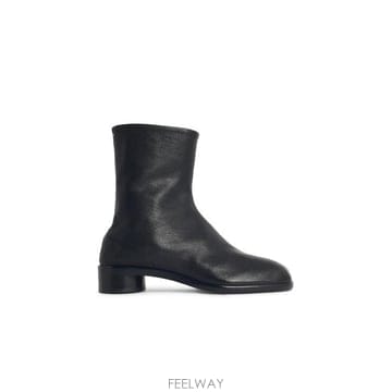 Maison Margiela 26FW ���������� ���� S57WU0153 P7805T8013 Black26FW ���������� ���� S57WU0153 P7805T8013 Black