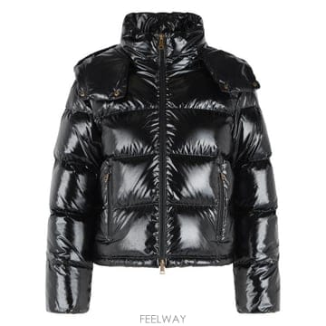 Moncler 26FW ��Ŭ���� �е� 093 1A000 31 597EU999 Black26FW ��Ŭ���� �е� 093 1A000 31 597EU999 Black