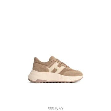 Hogan 26FW ȣ�� ����Ŀ�� HXW6690FR30U5W0RZL Beige26FW ȣ�� ����Ŀ�� HXW6690FR30U5W0RZL Beige