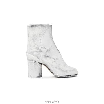 Maison Margiela 26FW ���������� ���� S58WU0260 P4162H1532 White26FW ���������� ���� S58WU0260 P4162H1532 White