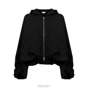 Dries Van Noten 26FW �帮�� �� ��ư ���� Ƽ���� 2621311074610 BLACK 90026FW �帮�� �� ��ư ���� Ƽ���� 2621311074610 BLACK 90