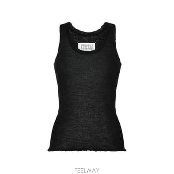 Maison Margiela 26FW ���������� �μҸ� Ƽ���� S51NL0061M13308 900 Nero26FW ���������� �μҸ� Ƽ���� S51NL0061M13308 900 Nero