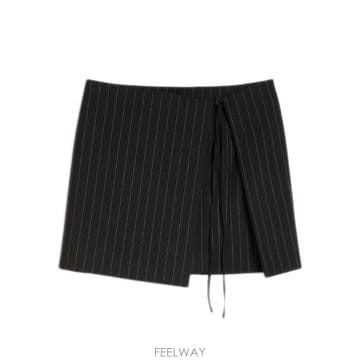 26SS 스포트막스 숏 스커트 2612101041600 004 Nero