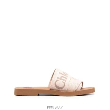 Chloe 26FW ���ο� �� ������ CHC23U188EF 26Y Beige26FW ���ο� �� ������ CHC23U188EF 26Y Beige
