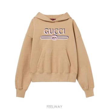 GUCCI 25SS ���� ������̵�� ��ư ���� �ĵ� Ƽ���� 787274XJG61 2397 Beige25SS ���� ������̵�� ��ư ���� �ĵ� Ƽ���� 787274XJG