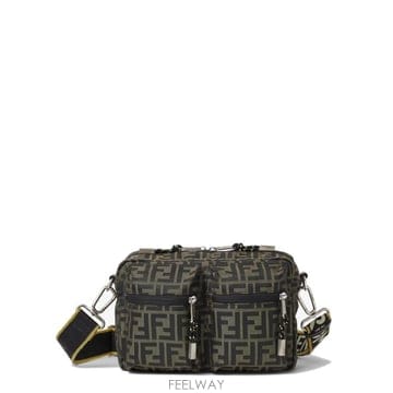 FENDI 26FW ��� ũ�ν��� 7VA695B12N F1PR4 Marrone26FW ��� ũ�ν��� 7VA695B12N F1PR4 Marrone