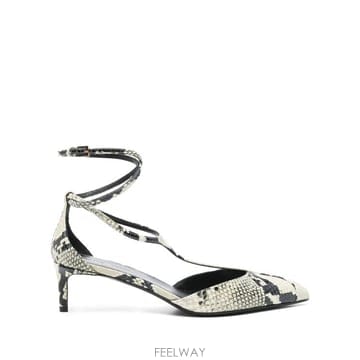 Khaite 26SS ����Ʈ �̾� ���� �̾� ���� F3085803 12126SS ����Ʈ �̾� ���� �̾� ���� F3085803 121