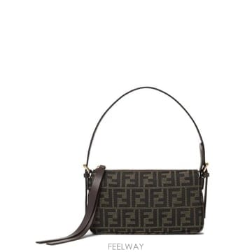 26FW 펜디 FF 자카드 지퍼 탑 스몰 숄더백 8BS123B17A F14YN Marrone