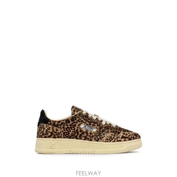 AUTRY 26FW ��Ʈ�� �޴޸���Ʈ �ο� ���� ����Ŀ�� AULW JA04 Marrone26FW ��Ʈ�� �޴޸���Ʈ �ο� ���� ����Ŀ�� AULW JA04 Ma