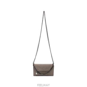 Stella McCartney 26FW ���ڶ� ��īƮ�� ũ�ν��� 581238WP0543 2822 Grigio26FW ���ڶ� ��īƮ�� ũ�ν��� 581238WP0543 2822 Grigio
